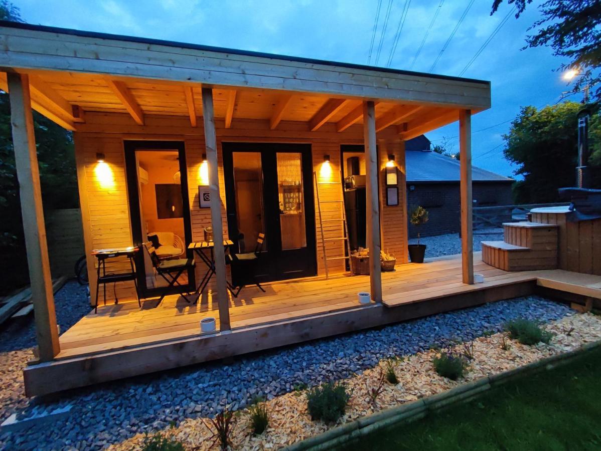 Au Pre De Mukky Villa Andenne Exterior foto