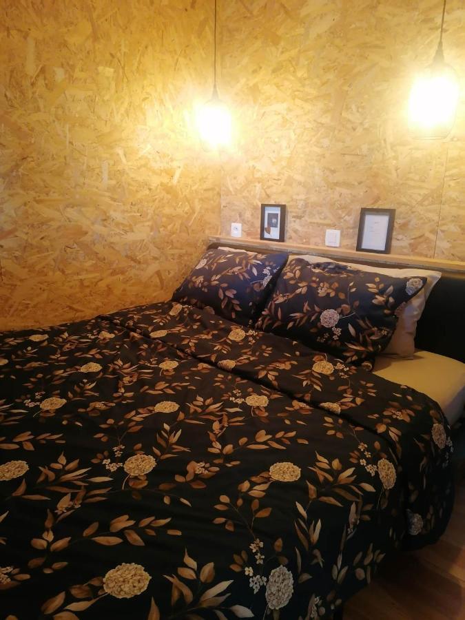 Au Pre De Mukky Villa Andenne Exterior foto